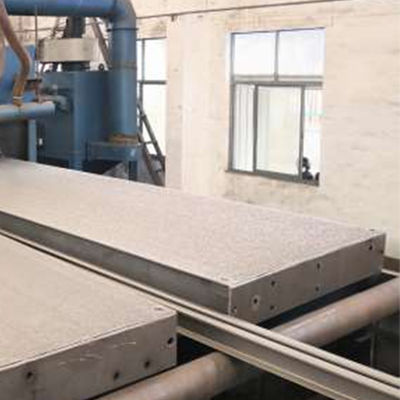 30 tonnes - 300 tonnes sur une capacité maximale de 18 m
